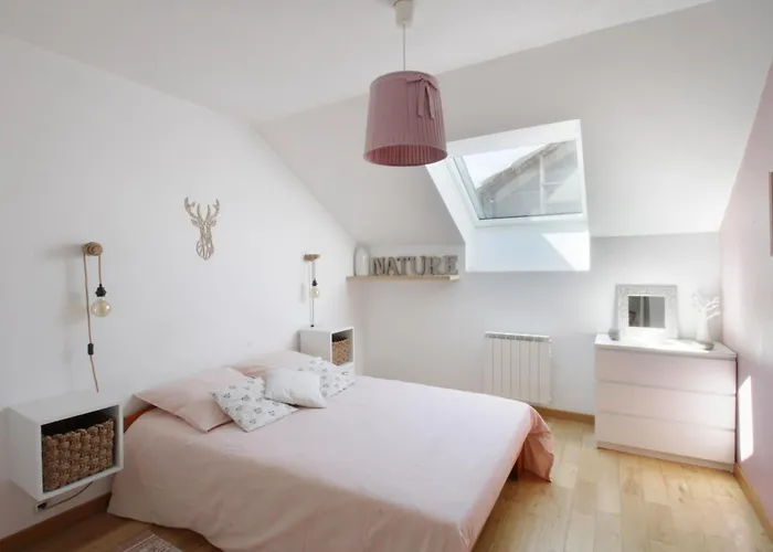 Pretty Terraced House With Garden Level In Aix-les-Bains